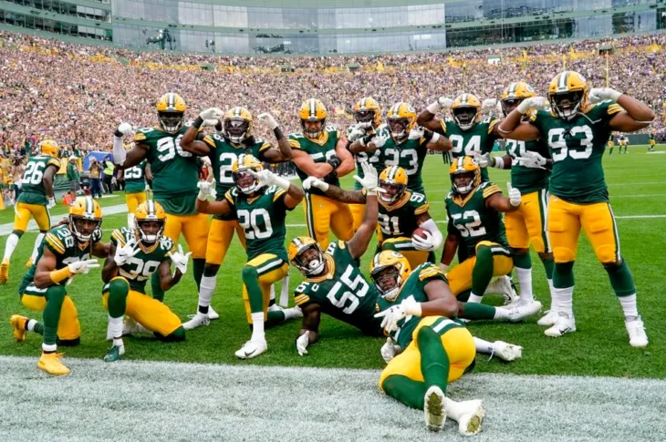 How small-market teams like Green Bay actually compete financially with major markets