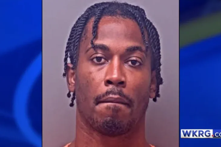 Former Jaguars Football Player Arrested on Domestic Violence Charges