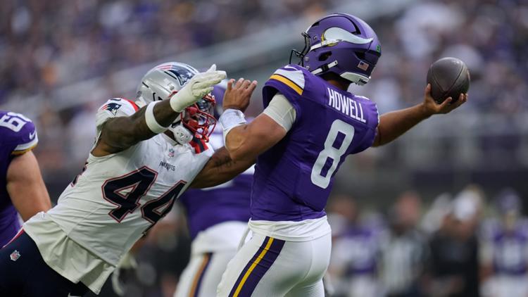 New England Patriots defeat Minnesota Vikings 20 - 12, two New England players who stood out 