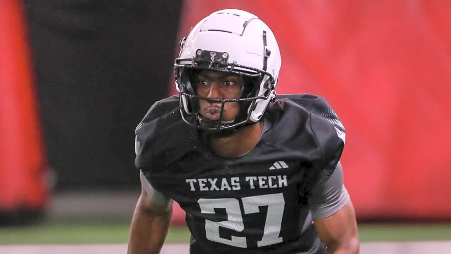 Texas Tech football player arrested for doing doughnuts in an intersection
