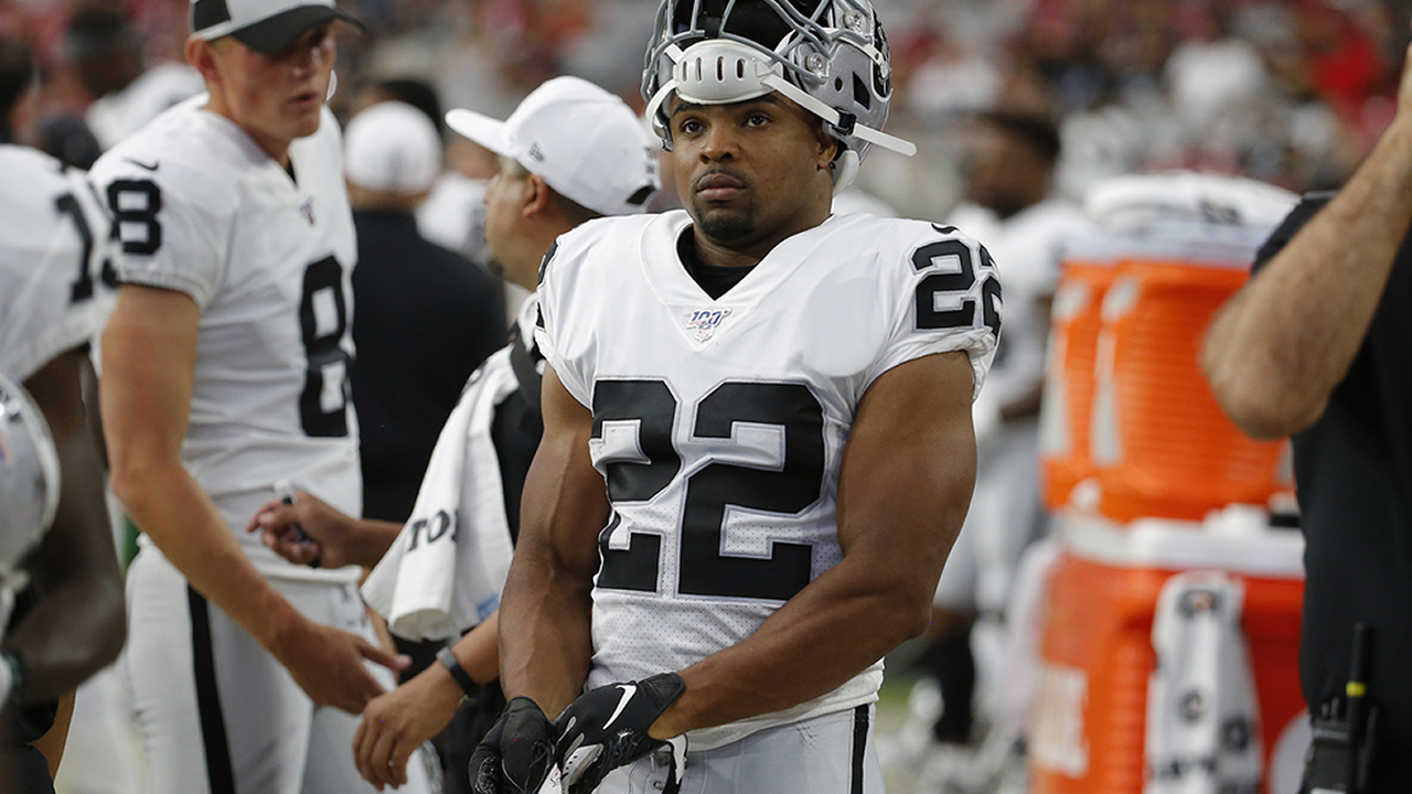 Former Raiders RB Doug Martin died in Police Custody | Reports show there was a struggle with police