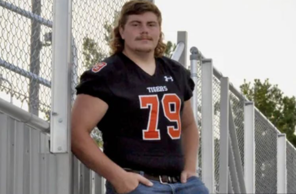 Iowa College Football Player dead while on vacation in Florida