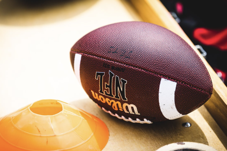 Scouting the Line: How Draft Rumors Move the Market in Real-Time