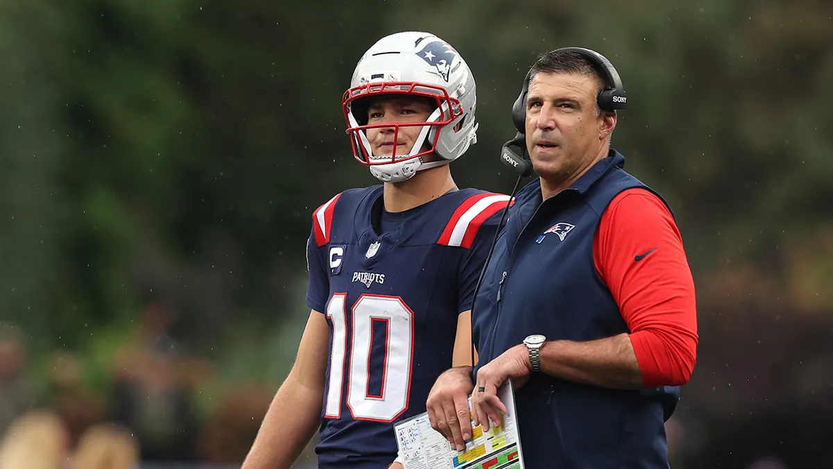 Could Mike Vrabel step down as the Patriots Head Coach?