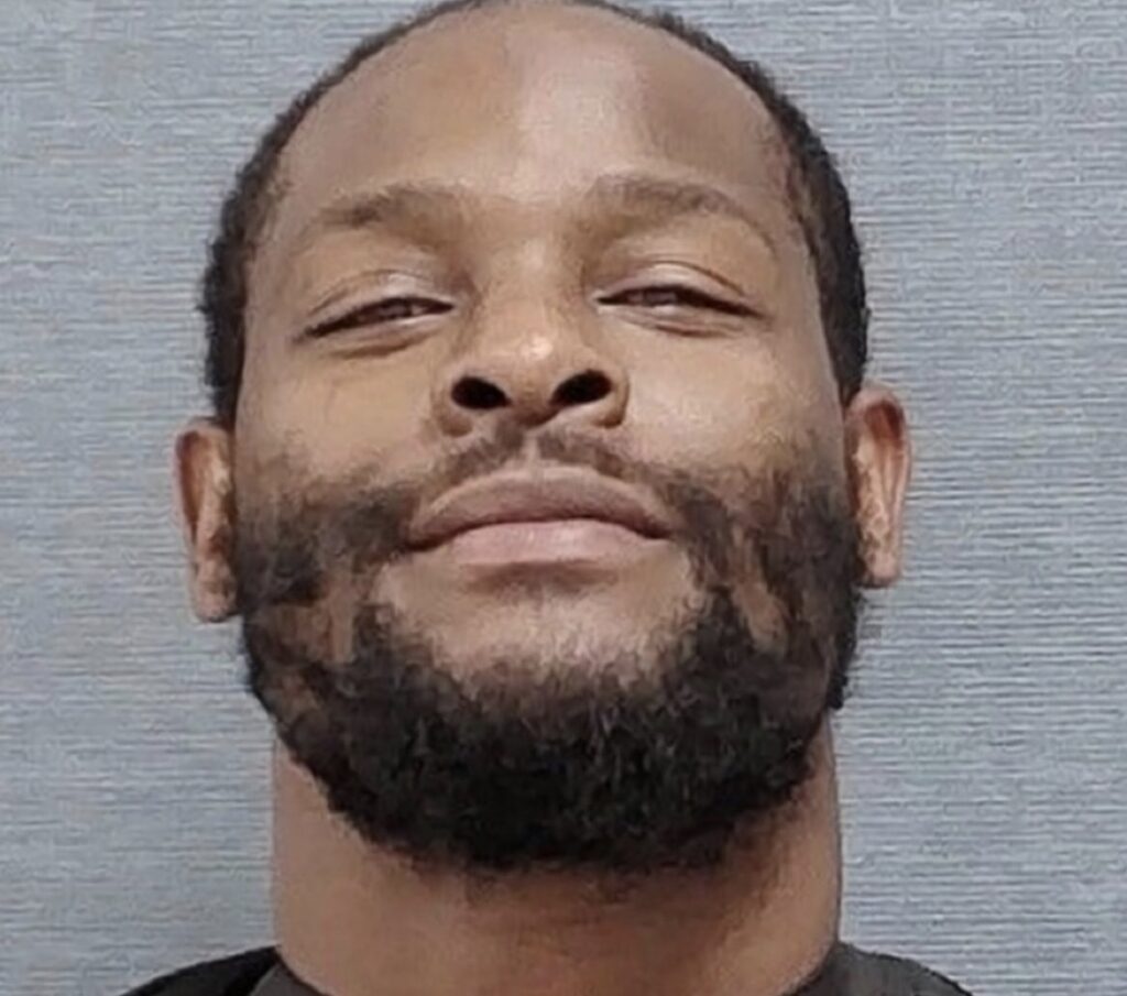 Le'Veon Bell arrested in Ohio for unpaid child support warrants. Discover the details of his recent legal troubles.