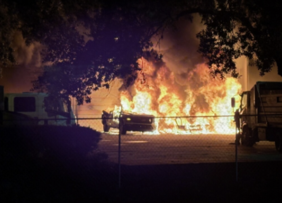 Former NFL Running Back Javian Hawkins Arrested on Multiple Arson Charges in Florida