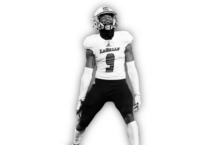 Former College Football Player Jaymar Mundy Dies at 24
