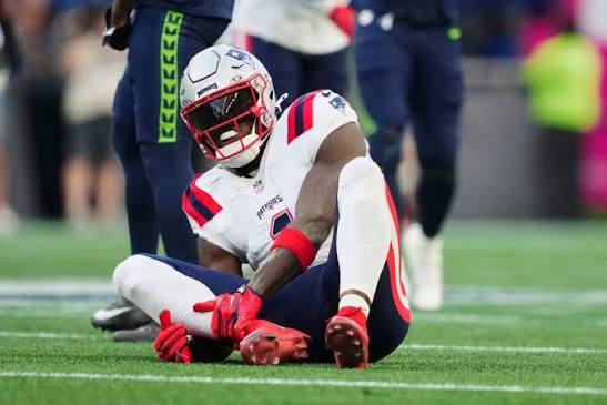 Fantasy Football Injury Update: A.J. Brown ankle injury, to miss several weeks?