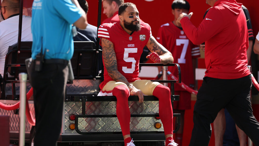 Mike Evans Injury Update: How Serious Is the Rib/Oblique Injury? 